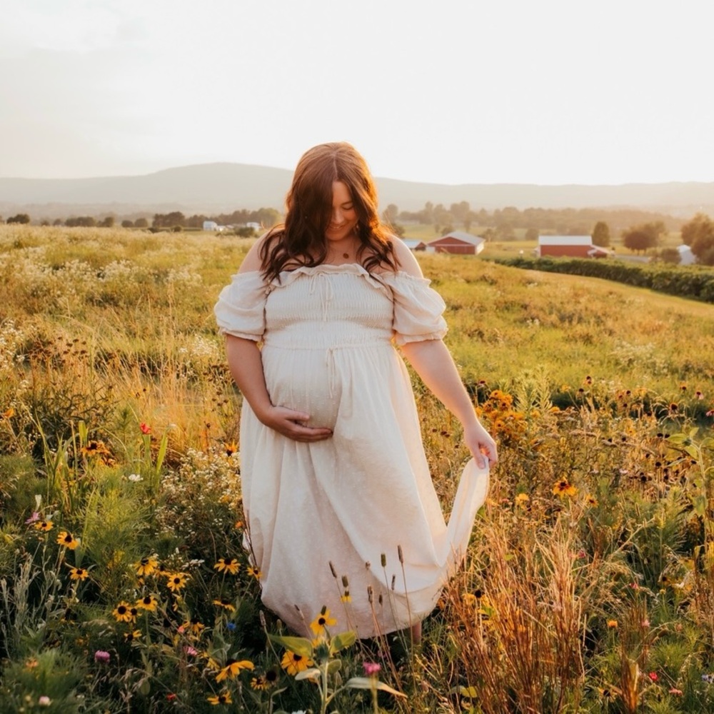 Beige prairie dress size XL.